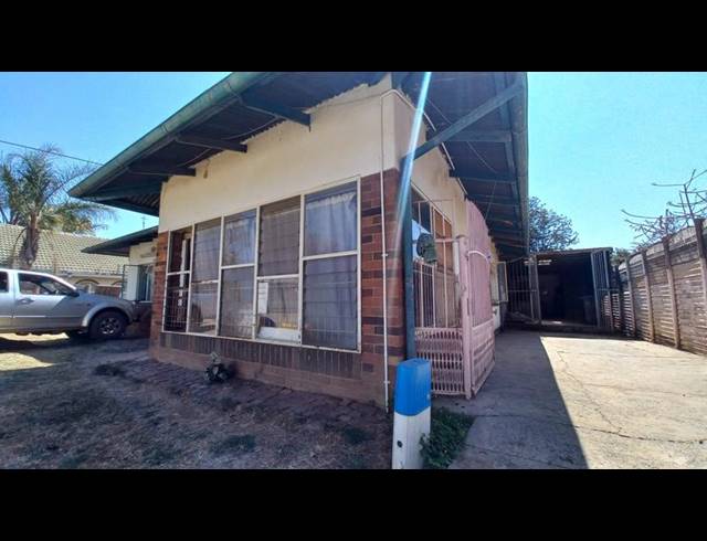 3 BEDROOM HOUSE FOR SALE IN CLAREMONT